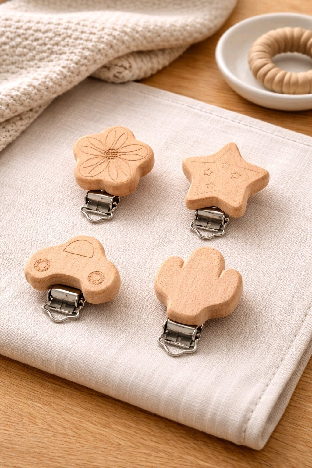 Clip varios madera