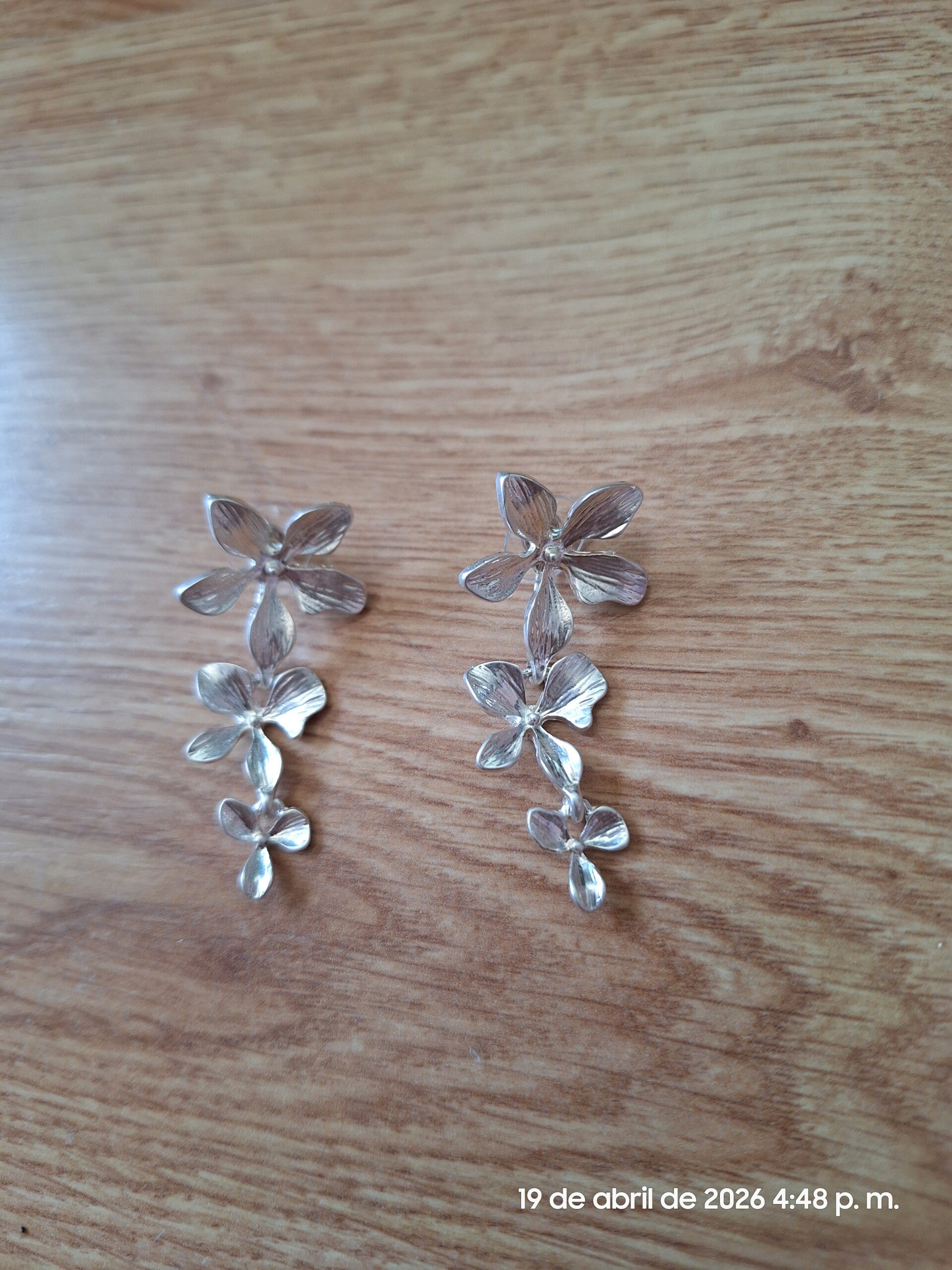 Pendientes Flor hipoalergénico