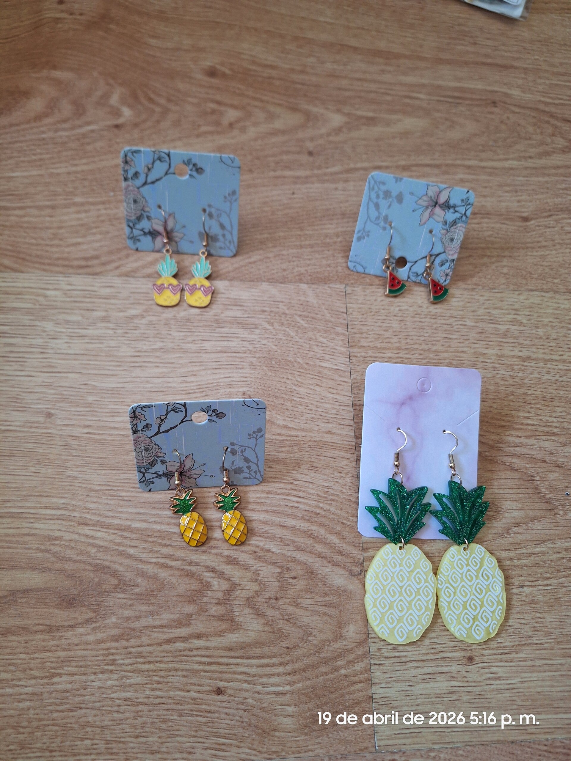Pendientes Fruta