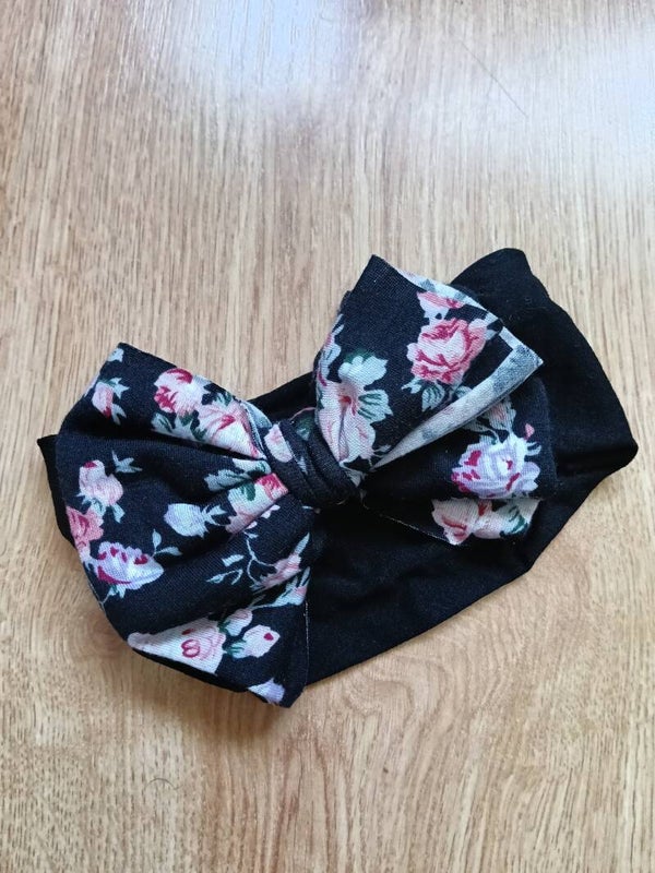 Pasada negra lazo flor