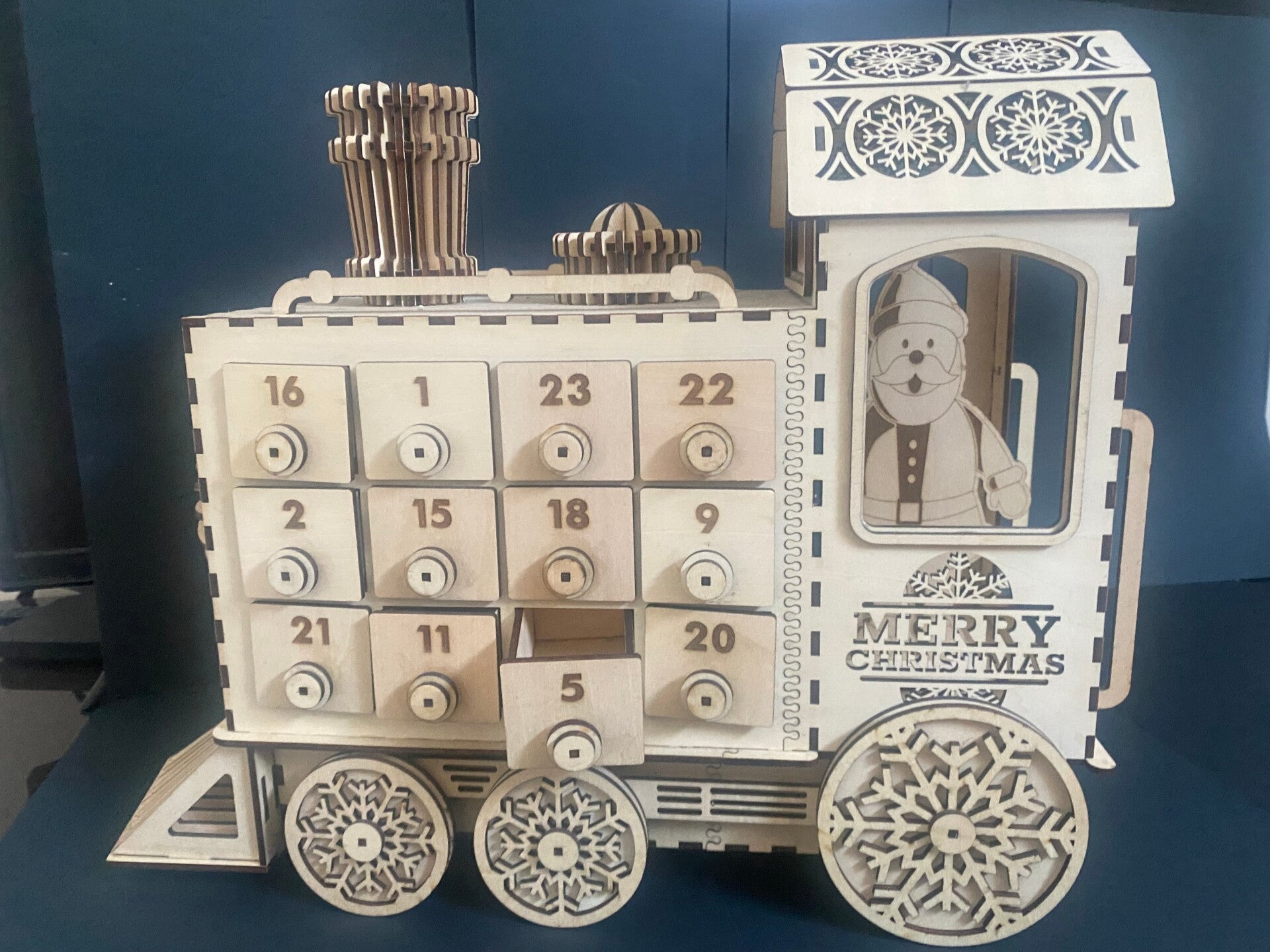 Calendrier de l'Avent Traineau en Bois