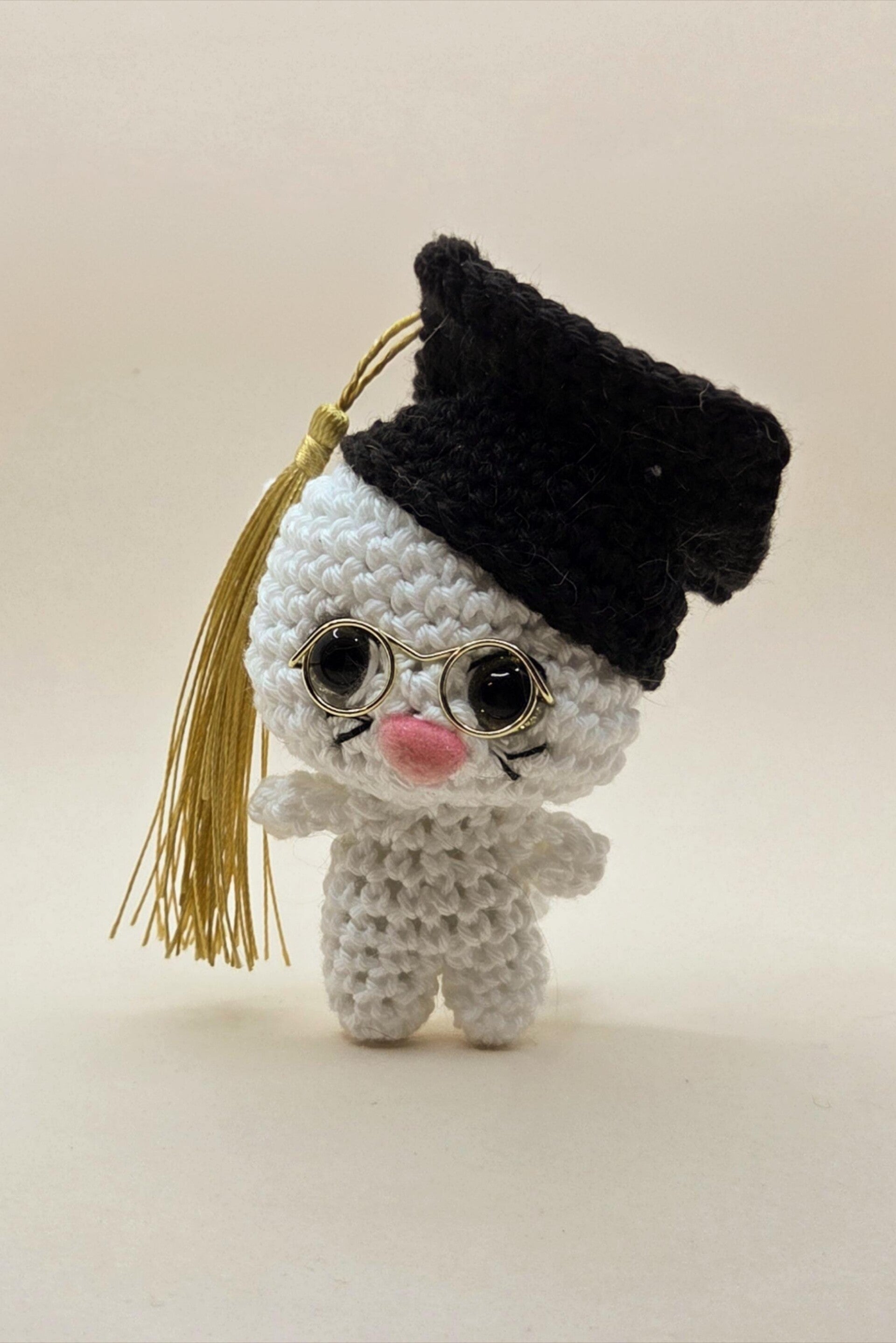 Amigurumi Kätzchen Karen gehäkelt aus Baumwolle, handmade Geschenk und Dekoration, ca. 8cm Kuscheltier