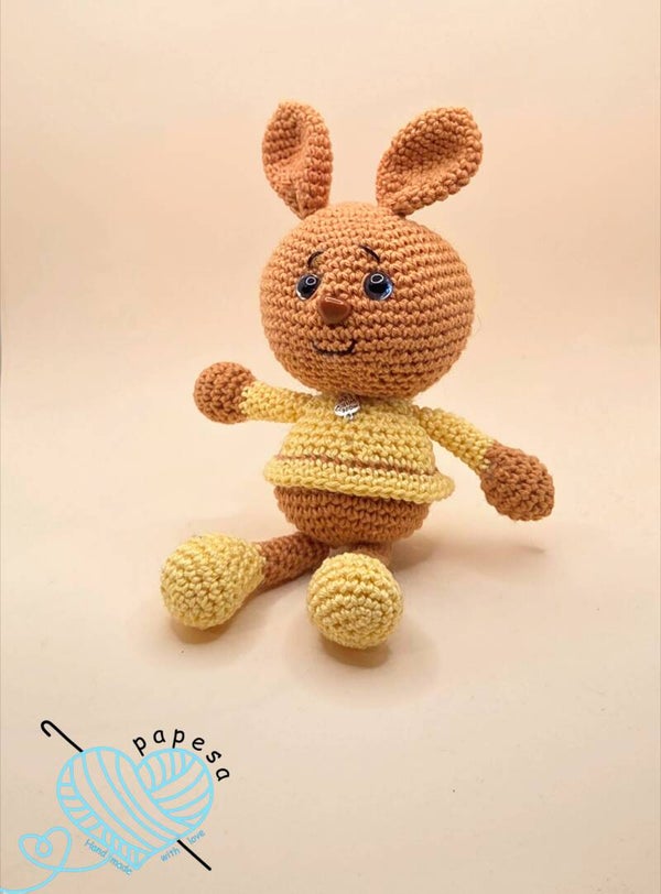 Haakon, der Hase • Handgefertigtes Häschen aus Baumwolle (ca. 18 cm) • Charmantes Präsent