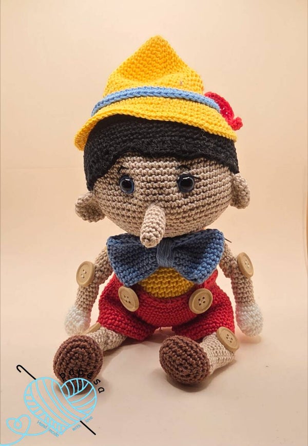 Handgehäkelter Märchenjunge 27 cm – Amigurumi Figur aus Baumwolle, nostalgische Deko, Geschenk & Sammlerstück