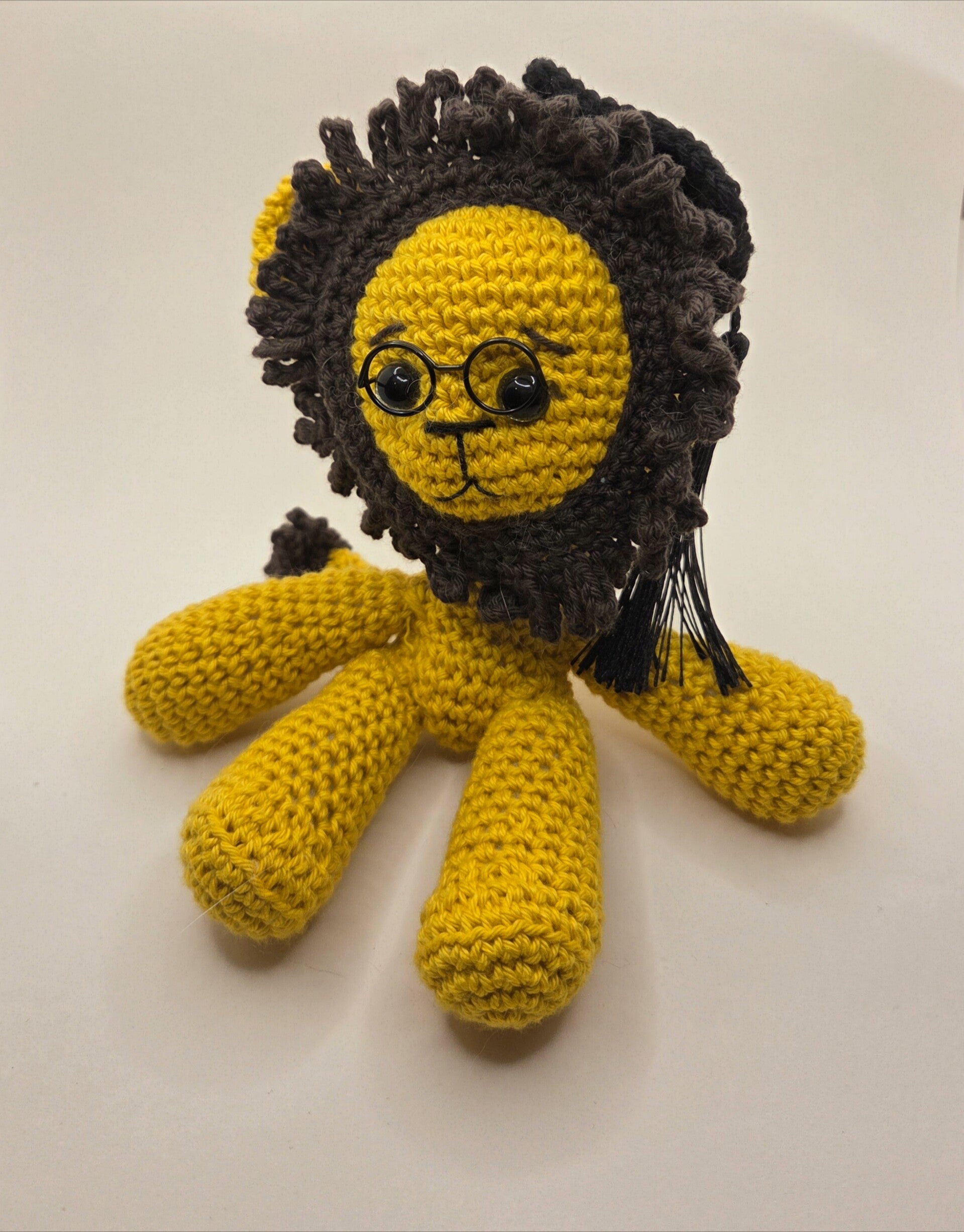 Amigurumi Löwe Lando gehäkelt aus Baumwolle, handmade Geschenk und Dekoration, ca. 18 cm Kuscheltier