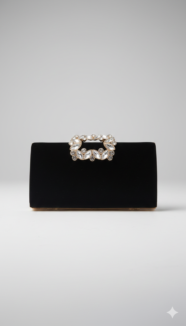 Clutch Elegante in Velluto Nero con Fibbia Gioiello