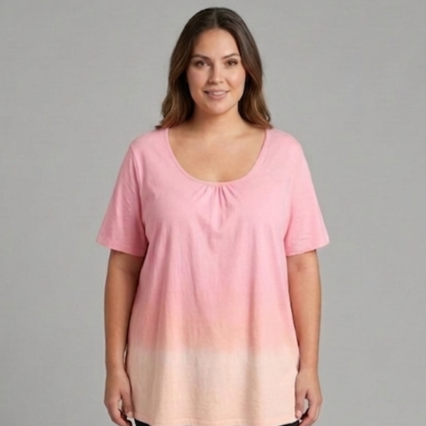 T-Shirt Plus Size Sfaccettata