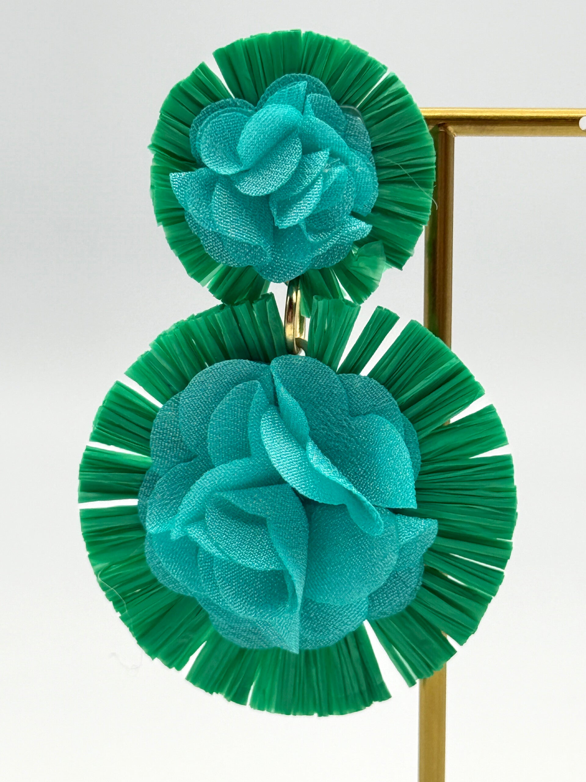Raffia in groen - Organza bloemen