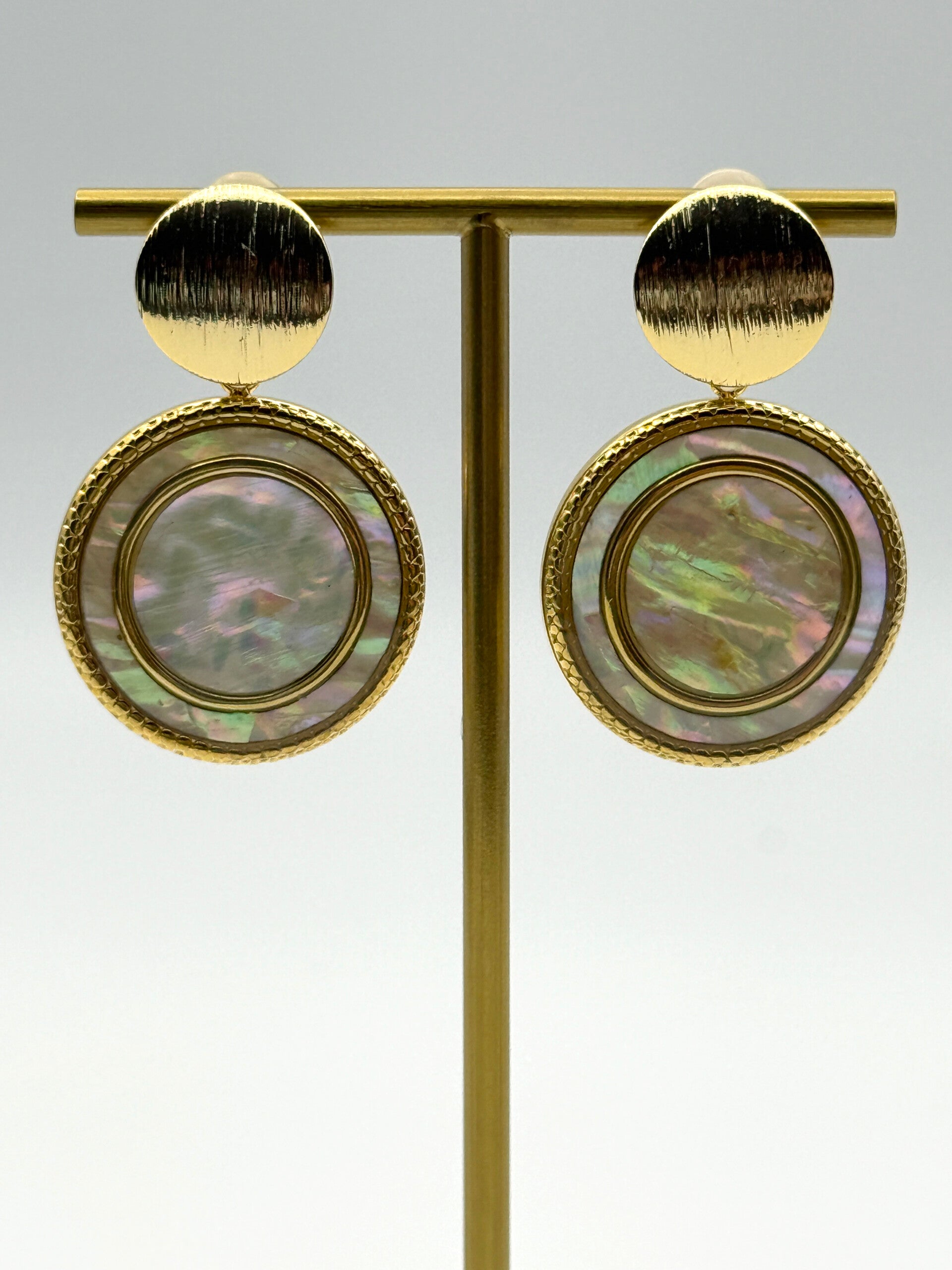 Parelmoer in goldfilled