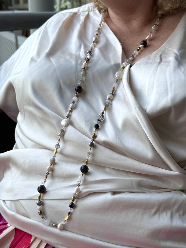 Ketting black and white