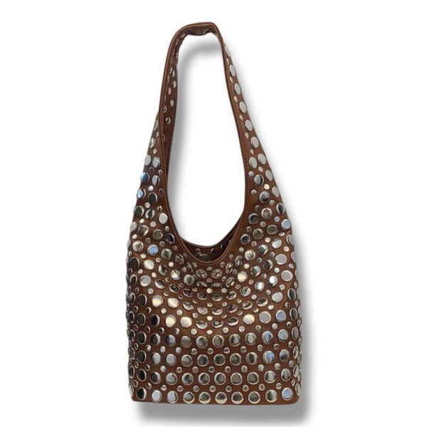 Bruine schoudertas met studs