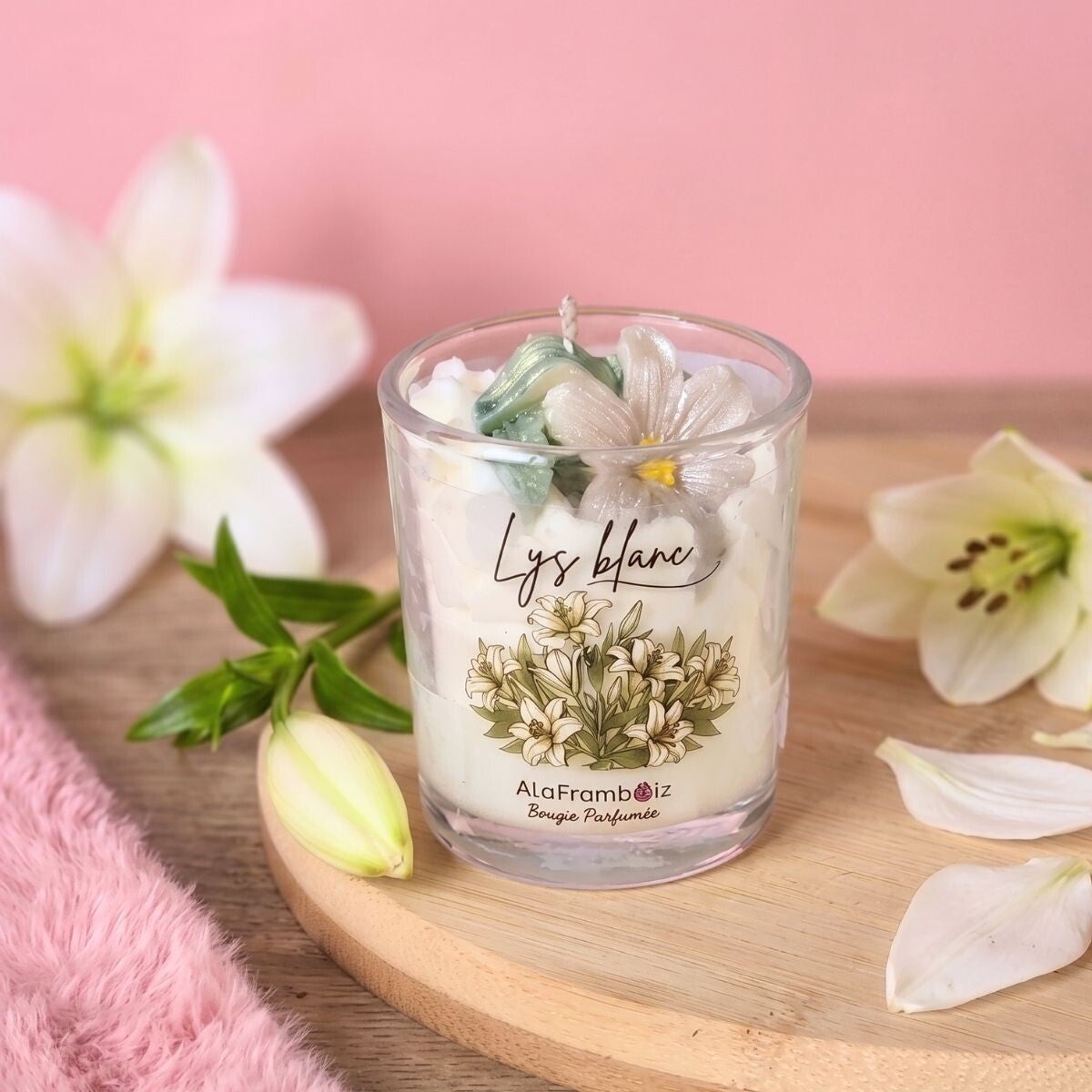 Petite bougie fleur parfumée Lys Blanc - Un souffle délicat