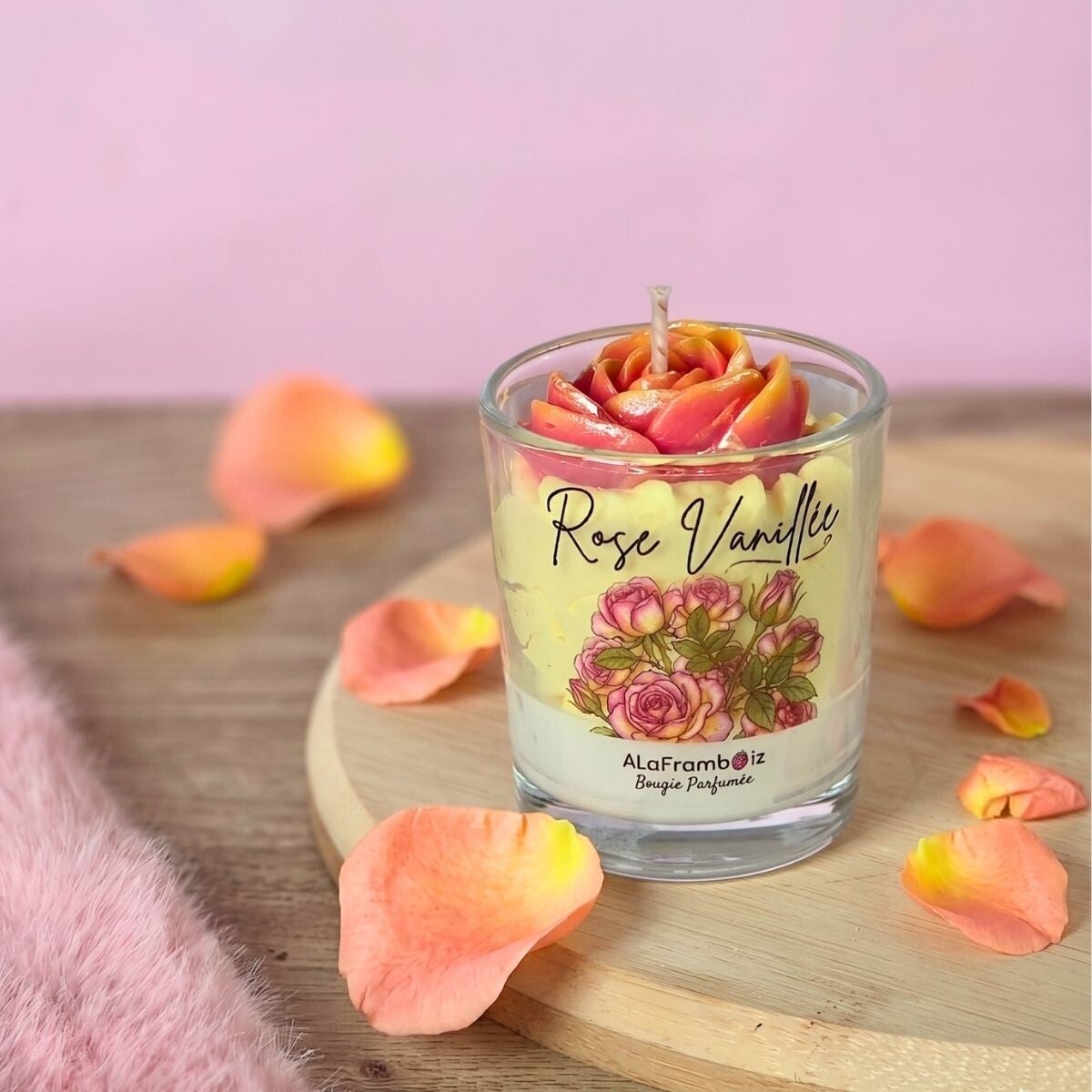 Petite bougie fleur parfumée Rose Vanillée - Un instant de délicatesse