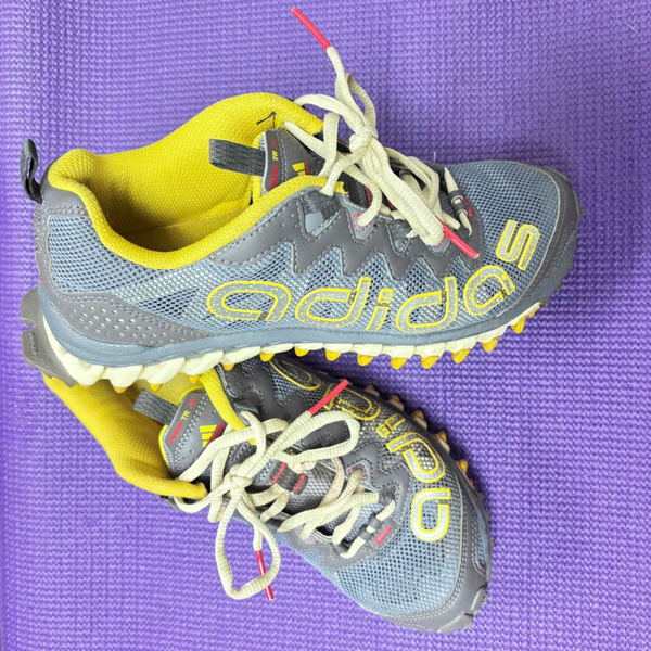 Addidas Tennis Shoe
