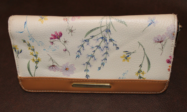 Girl's purse