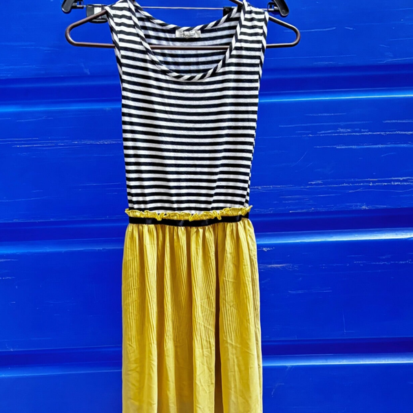 Girl's Dress