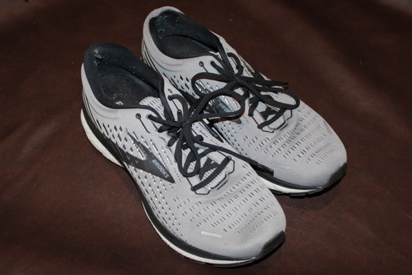 Men's Tennis Shoe