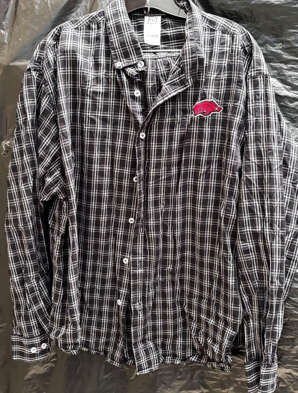 Razorback Button Down