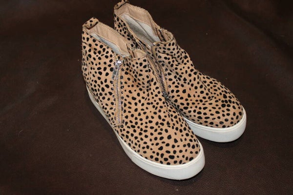 Women's Wedge Tennis Shoe