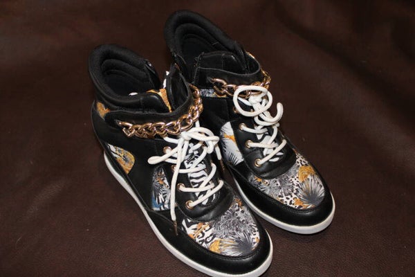 Women's Wedge Tennis Shoe