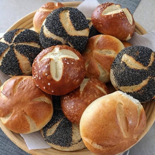 Brötchen Korb (Roll assortment)