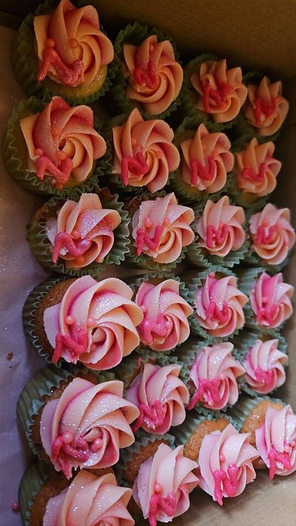 Cupcakes - one colour (not customised)