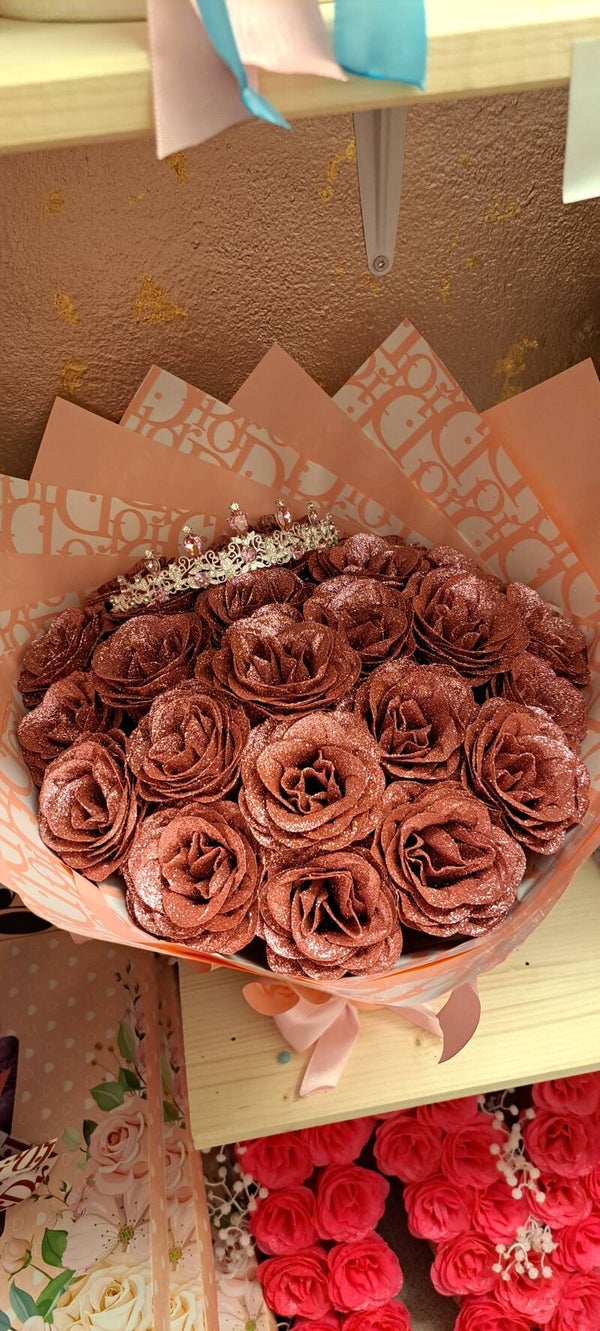 Rosa Kristall Rosen Strauß