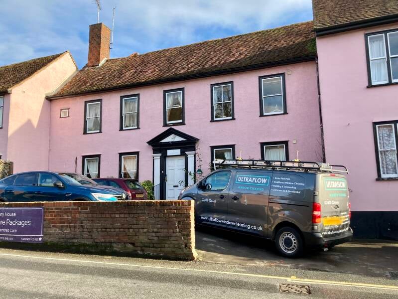 Commercial window cleaning