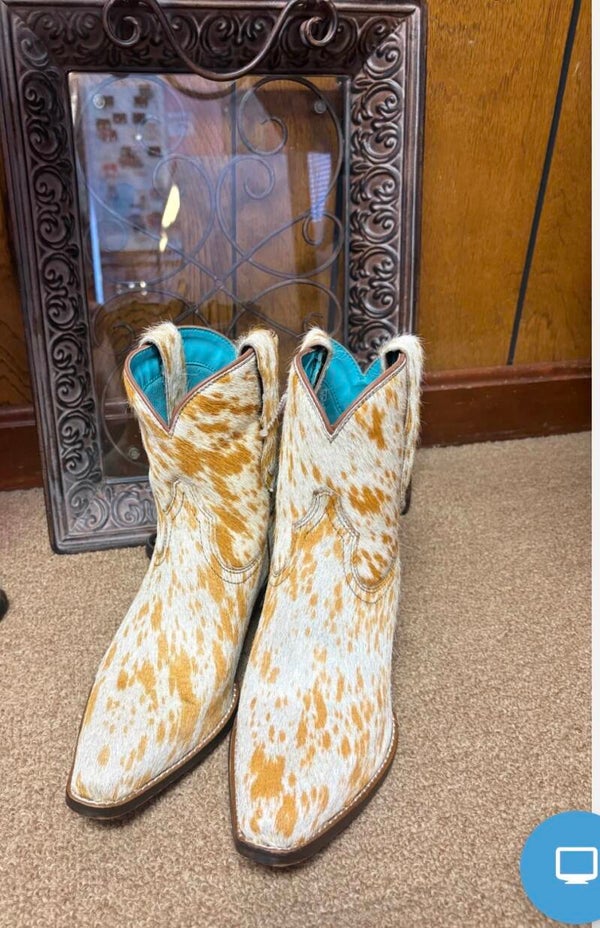 Myra Cowboy Boots