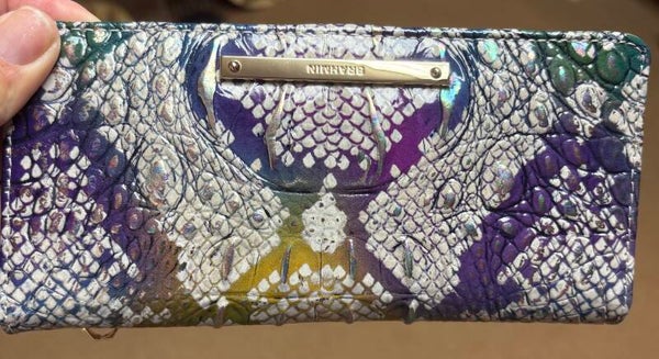 Brahmin wallet