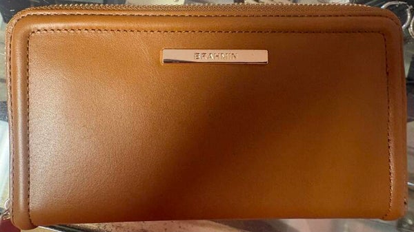 Brahmin wallet