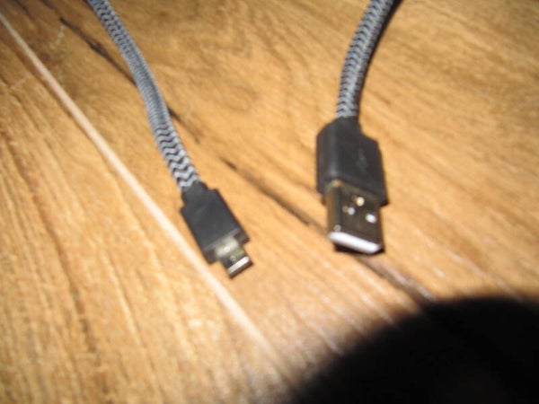 Cargador de USB a MicroUSB