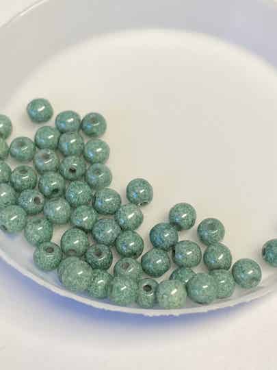 Round Beads Glass 4mm Green Luster