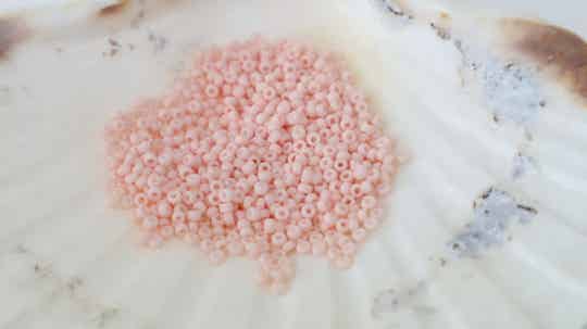 Seedbeads 11/0 Mat Opaque Tea Rose 2036