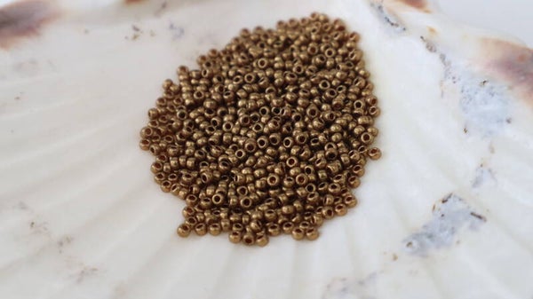 Seedbeads 15/0 Metallic Light Bronze 457L