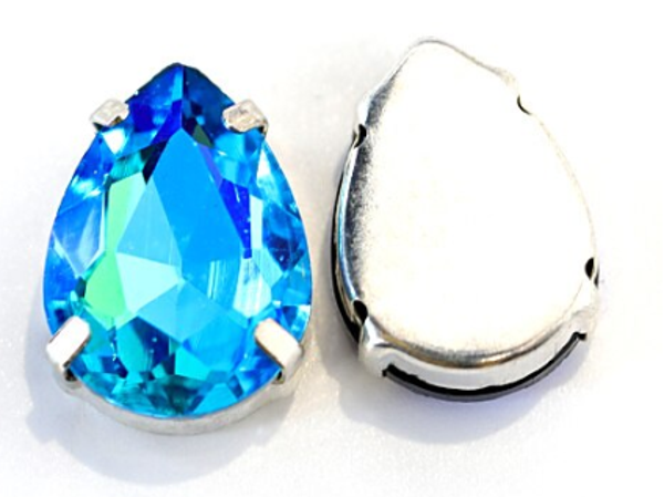 Glass Drop 14x10mm Aquamarine AB