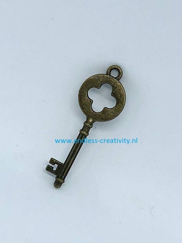 Charm Key Bronze (4 cm)