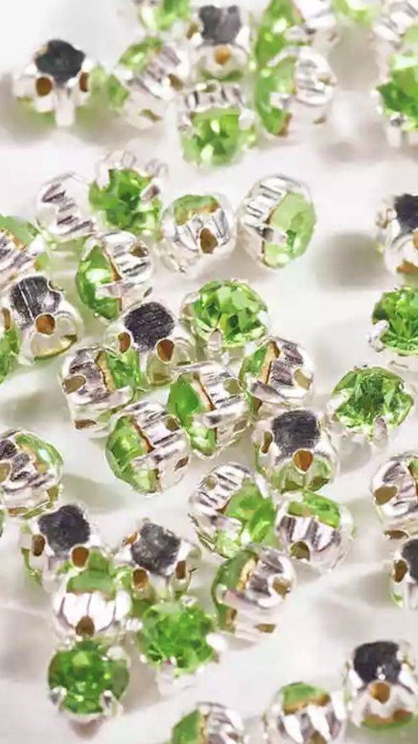 Chaton Montees 3mm Crysolite