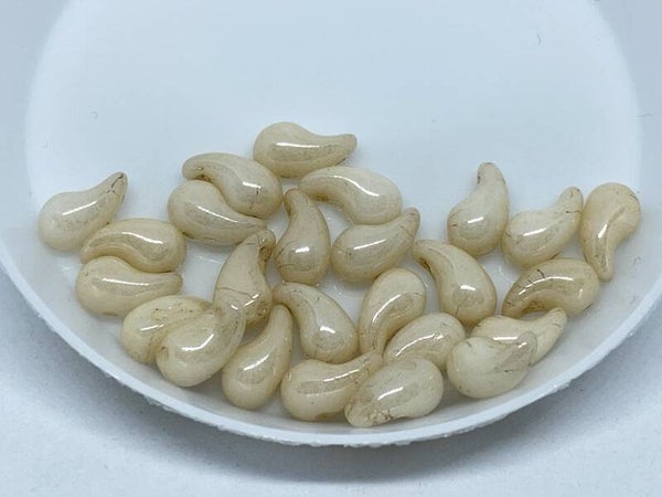 Zoliduo Left 5x8mm Champagne Luster