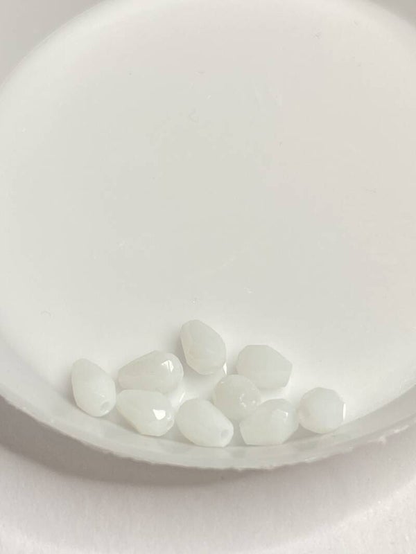 Top Drilled Drop 5x3,5mm White