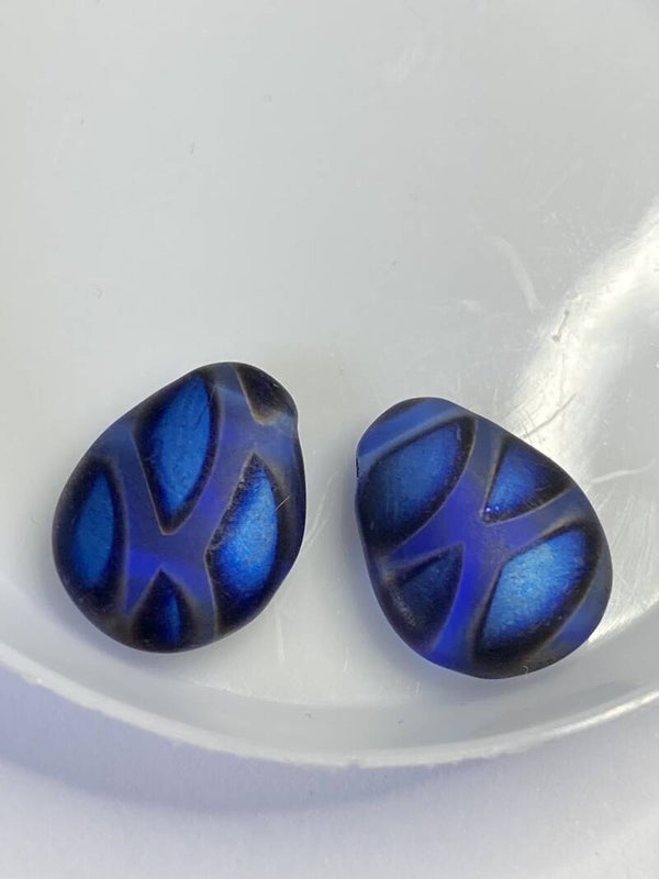 Side Drilled Drop flat 12x16x4 Sapphire Mat Peacock