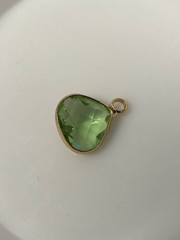 Drop Pendant 13x10mm Peridot / Gold