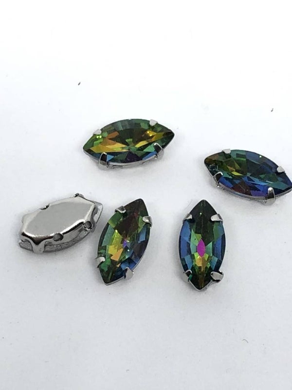 Glass Navette 15x7mm Vitrail