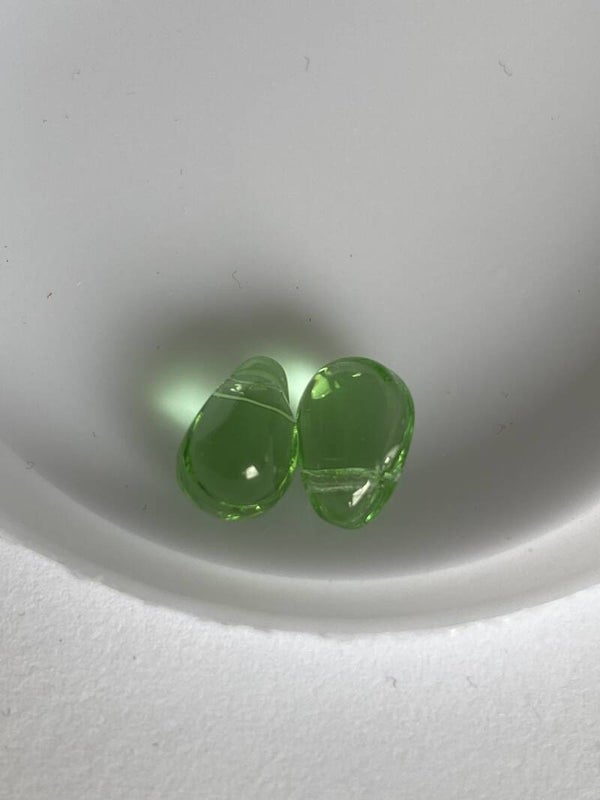 Glass Drop 9x6 Light Green
