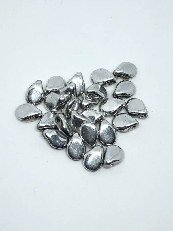 Pip Beads 5x7mm Crystal Labrador Full