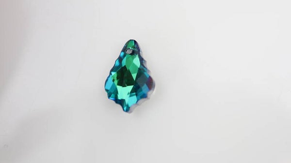 Glass Baroque Drop Blue Zircon 22x15mm