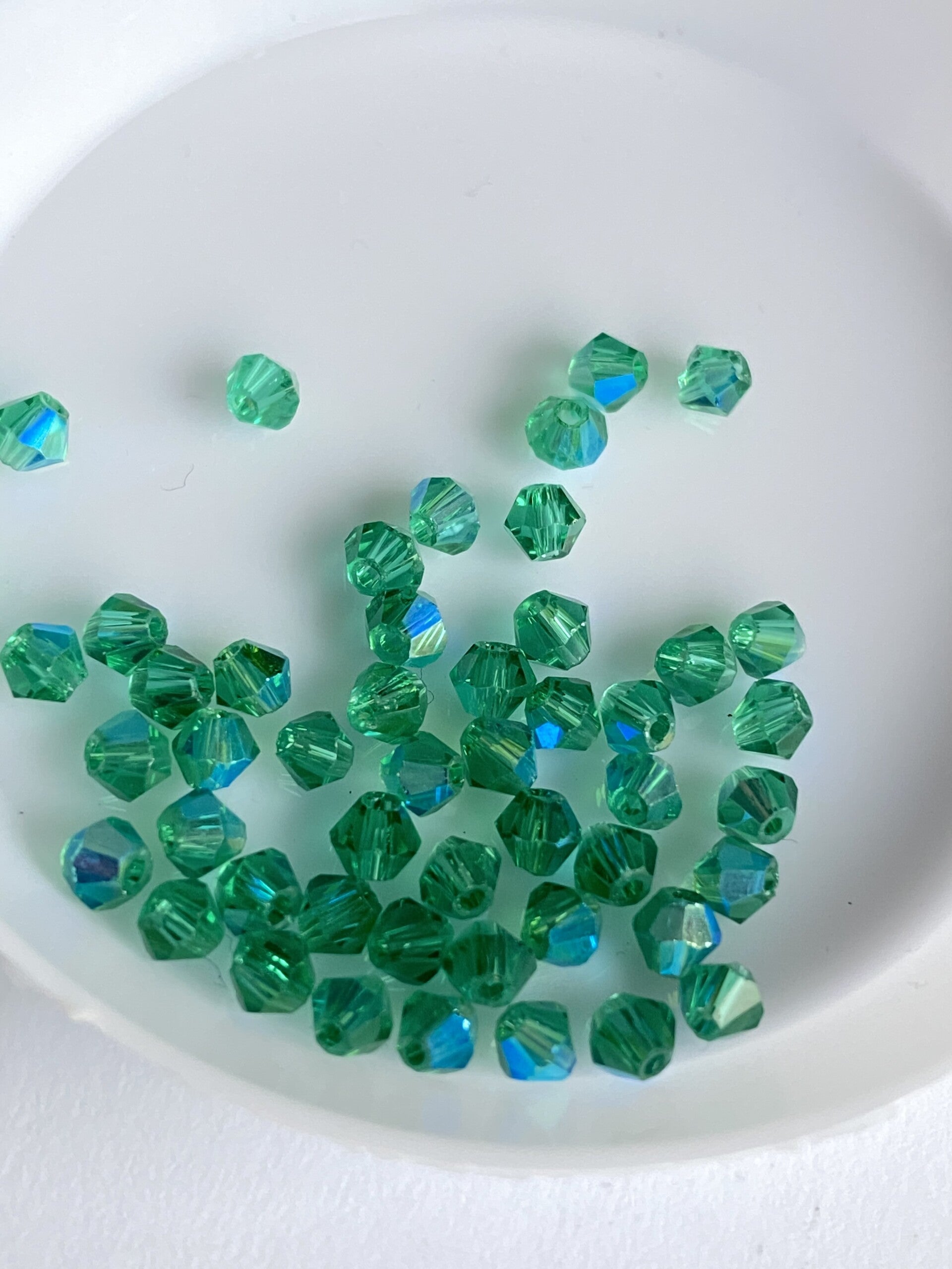 Glass Bicone 3mm Emerald AB