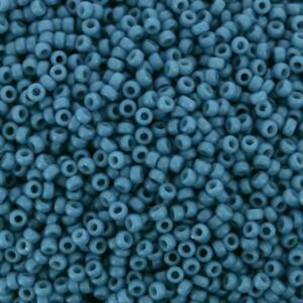 Seedbeads 15/0 Opaque Juniper Berry 4485