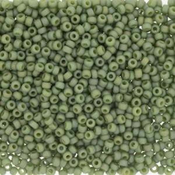 Seedbeads 11/0 Opaque Glazed Pistachio Mat AB 4698