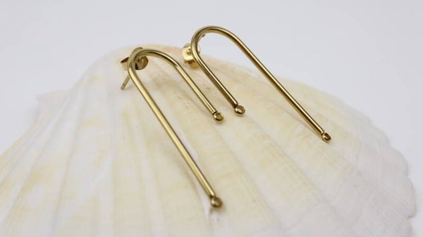 Earring 2 sided Gold Tone